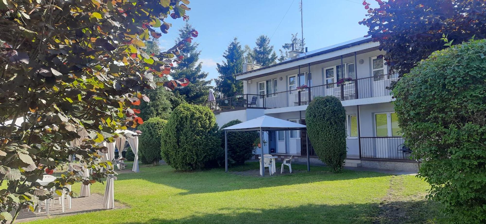 Dom Wczasowy Lodzianka Hotel Mrzezyno Exterior photo
